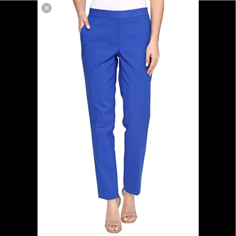 NWOT Vince Camuto Front Zip Ankle Pant 👖